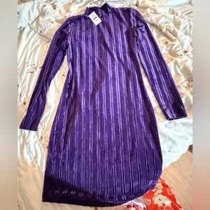 Suzy Shier Purple velvet long Sleeve Dress